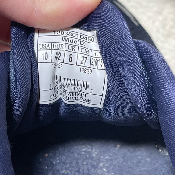 Brooks Dark Blue Athletic Sneakers - Picture 9 of 9